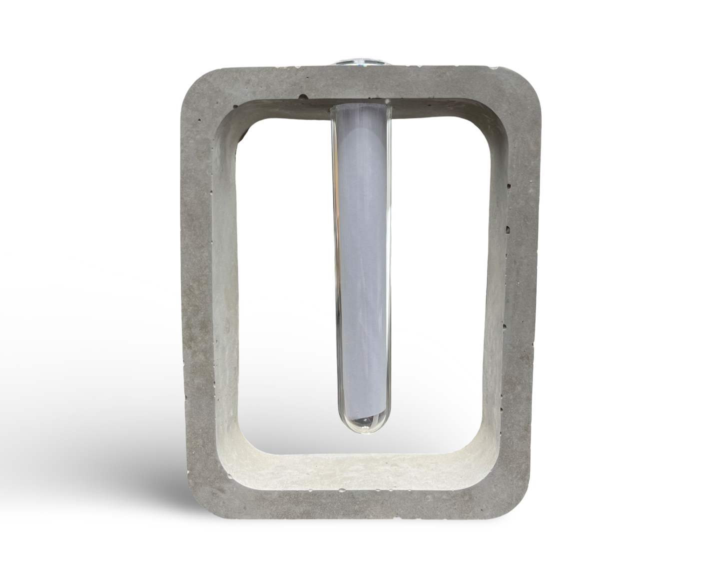 Betonhalter mit Acrylrohr