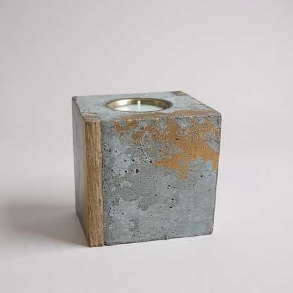Teelicht Halter aus Beton / Gold